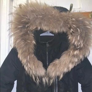 Kids Mackage size 10 good condition black very warm